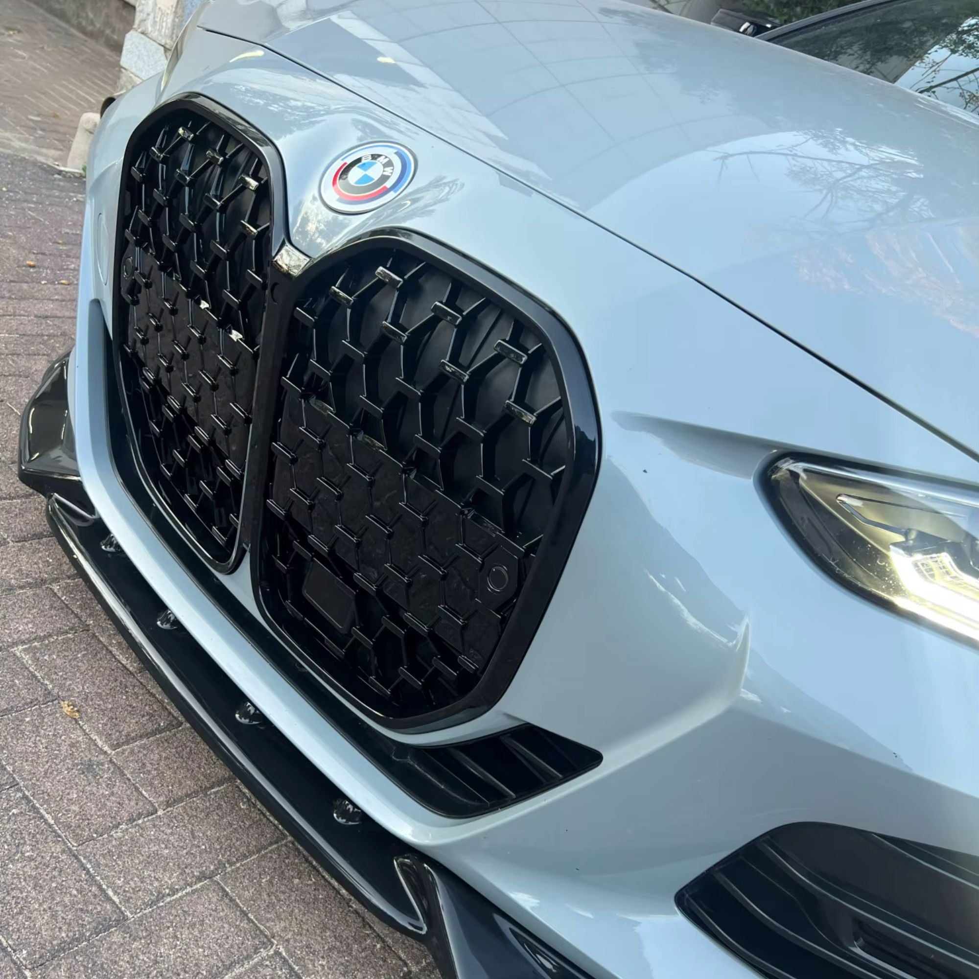 BMW 4 Series G26 Gloss Black Diamond Front Grill (2020-2023)
