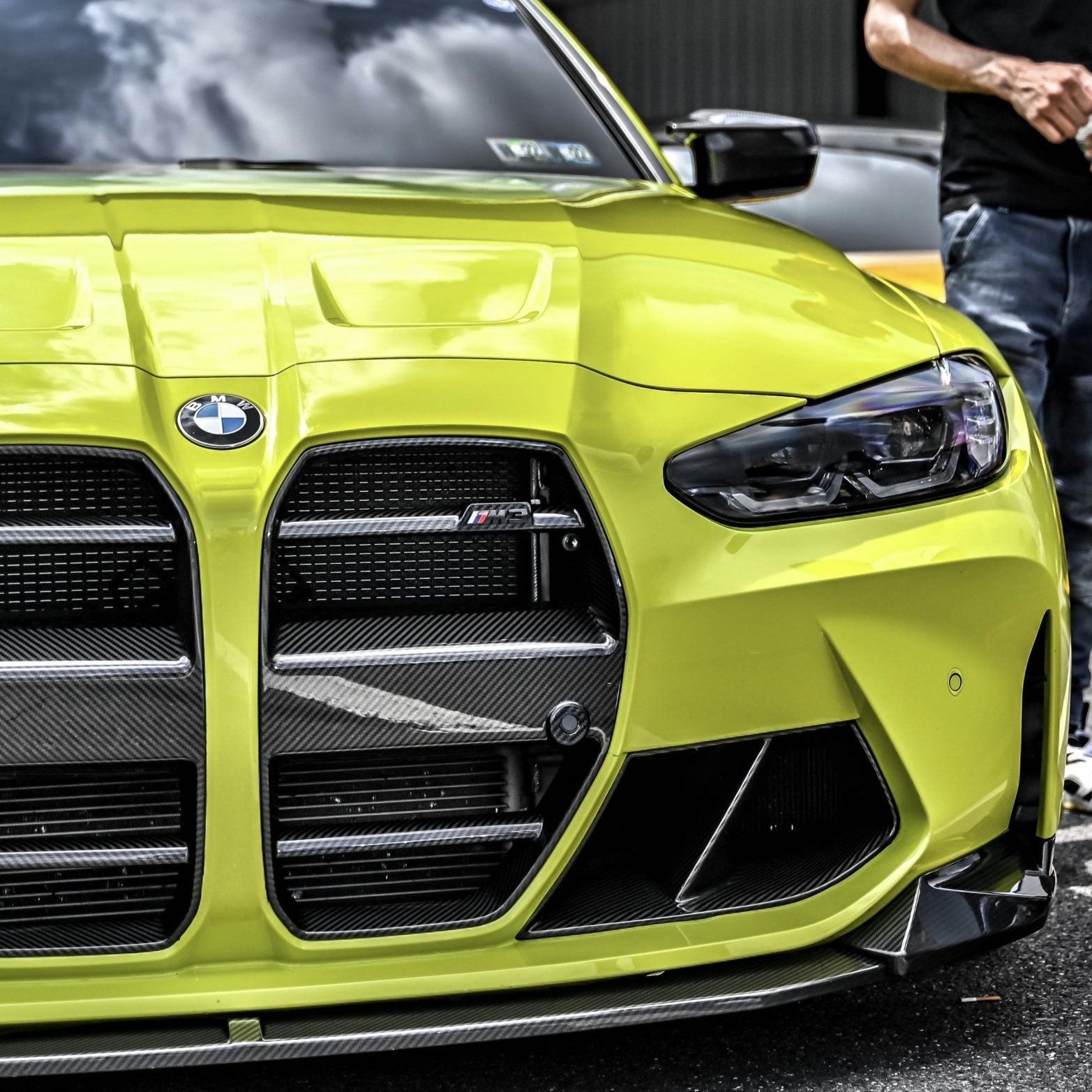 BMW M3 / M4 G80/G81/G82/G83 Gt Pre-Preg Dry Carbon Fibre Front Grill By OPTIC (2021+)